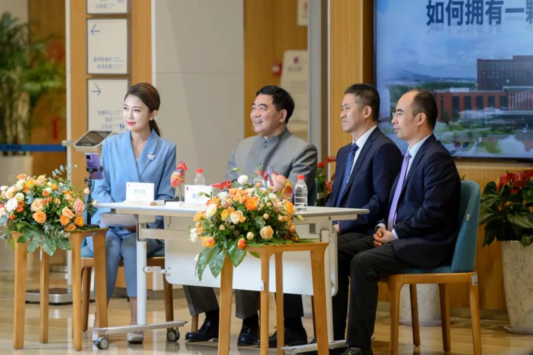 日照心醫(yī)三周年| 葛均波院士走進(jìn)健康日照直播間，45萬(wàn)觀眾在線收看