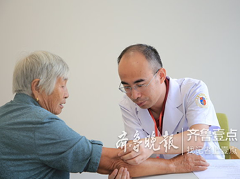 日照心臟病醫(yī)院解新星：十年初心不改，只為心隨律動(dòng)